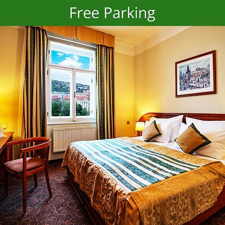 Hotel U Divadla - Czech Leading Hotels Prag Dış mekan fotoğraf