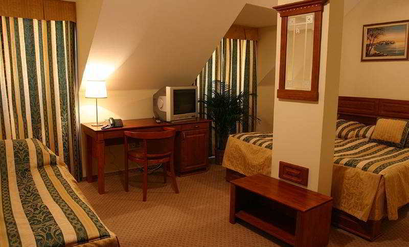 Hotel U Divadla - Czech Leading Hotels Prag Dış mekan fotoğraf