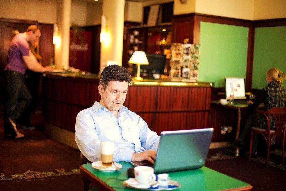 Hotel U Divadla - Czech Leading Hotels Prag Dış mekan fotoğraf